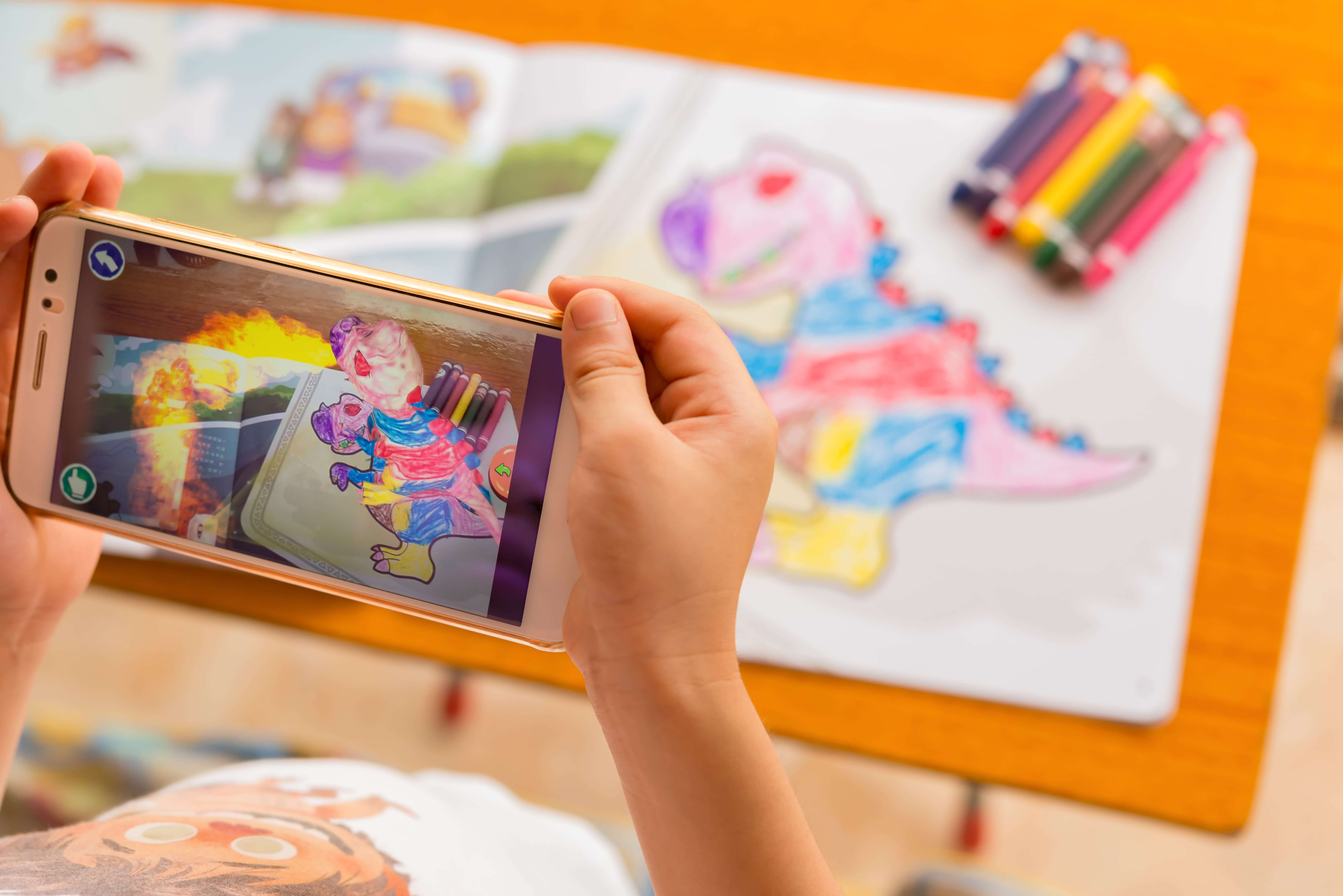 5 Times AR Technology Brought Print Campaigns To Life - EvolveAR